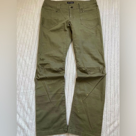 Arc’teryx Women’s Cheema Boot Cut Hiking Pants | Size 6 - Picture 1 of 8